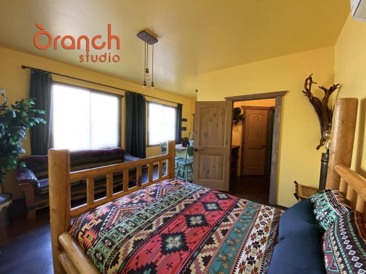 Oranch House, Studio & Wilderness 卡纳布 外观 照片
